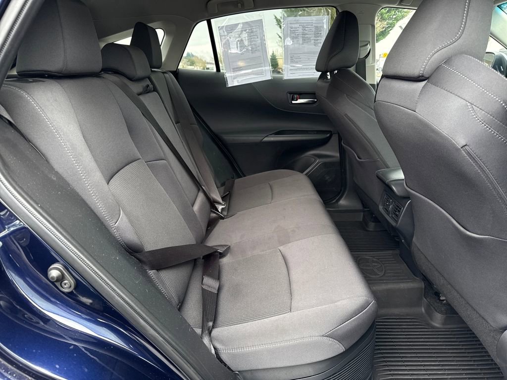 Used 2023 Toyota Venza LE image 11