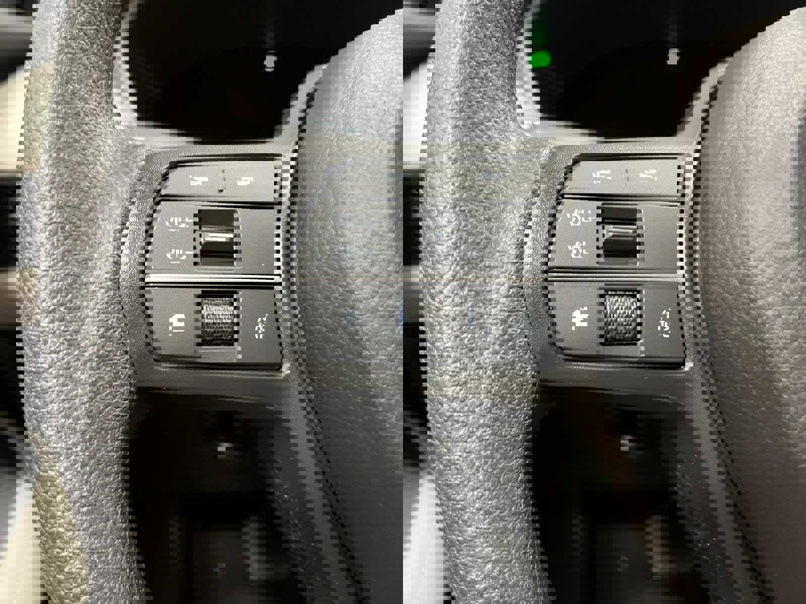 New 2026 Honda HR-V LX image 16