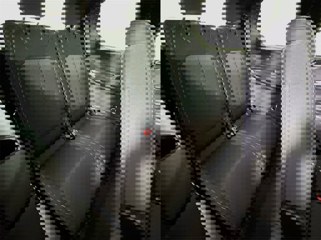 Used 2024 Jeep Grand Cherokee L Laredo w/ Luxury Tech Group I image 19