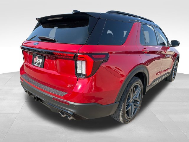 Used 2025 Ford Explorer ST AWD/4WD image 7