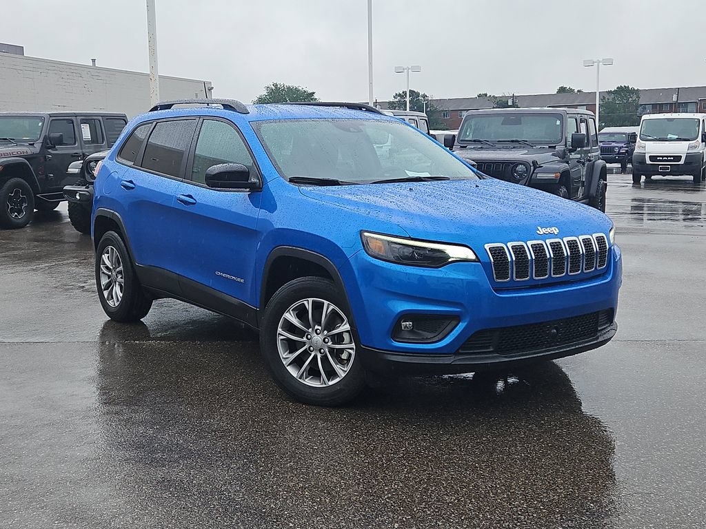 Used 2022 Jeep Cherokee Latitude Lux AWD/4WD image 32