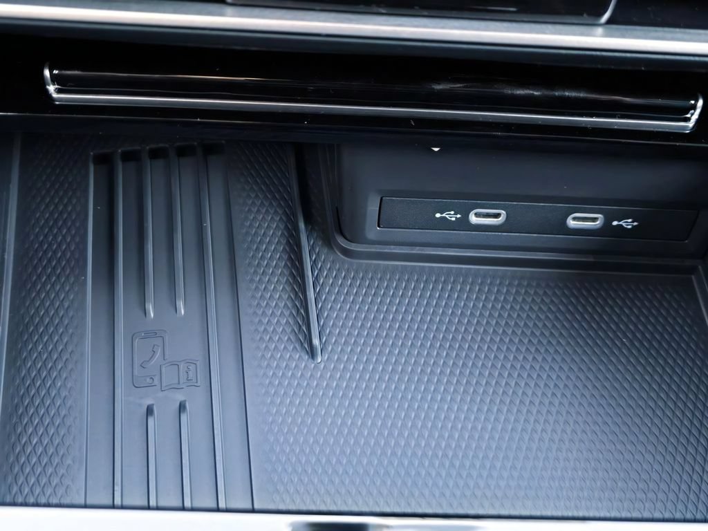 New 2026 Volkswagen Atlas SE FWD image 16