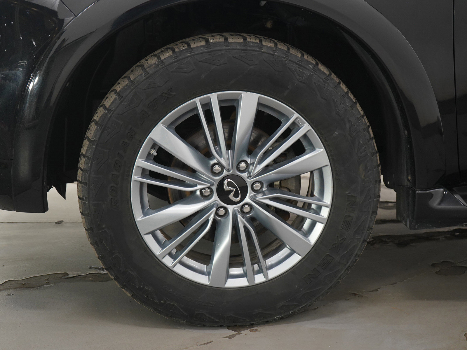 Used 2024 INFINITI QX80 Premium Select image 37