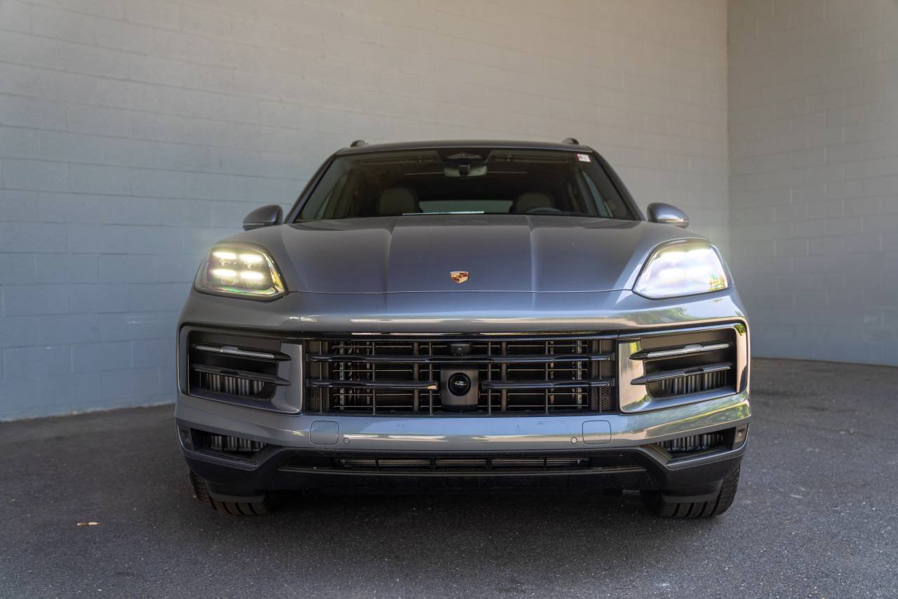 New 2026 Porsche Cayenne S AWD/4WD image 6