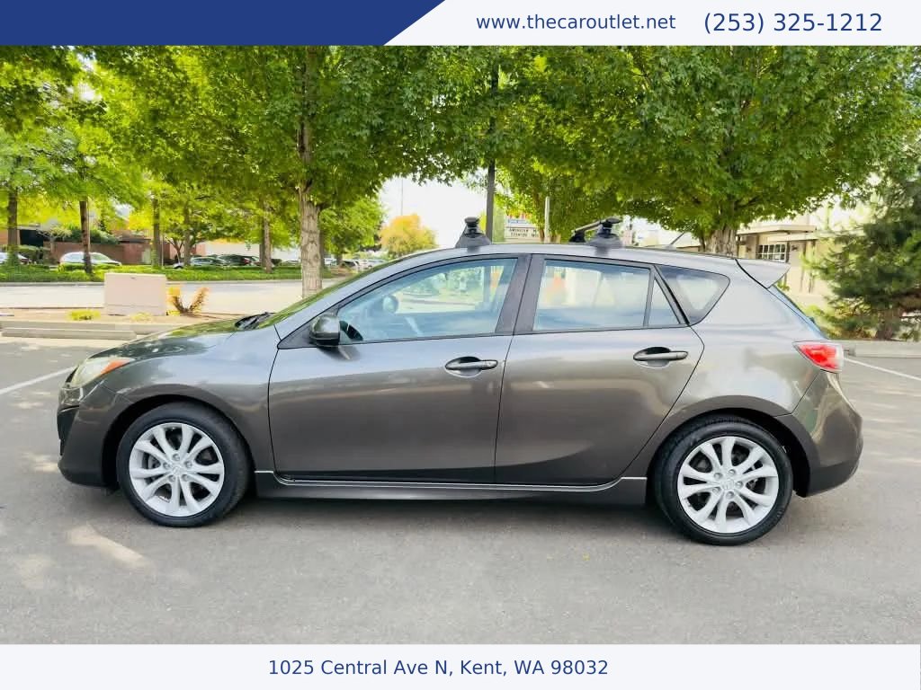 Used 2011 MAZDA MAZDA3 s Sport FWD image 2