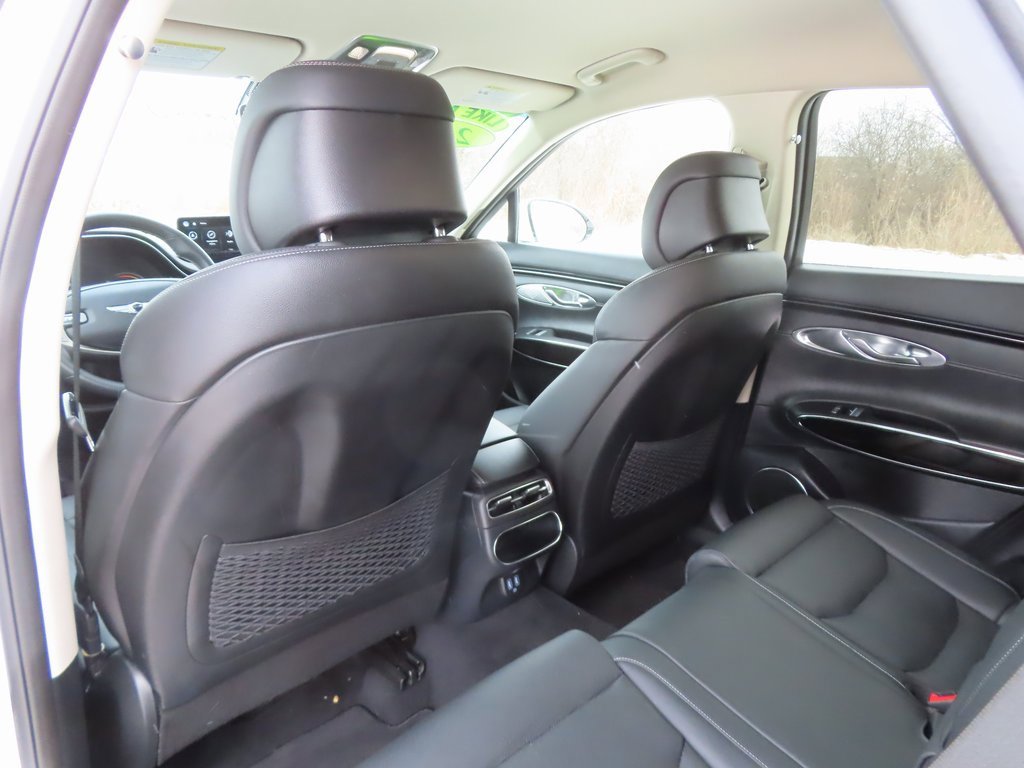 Used 2025 Genesis GV70 2.5T image 30