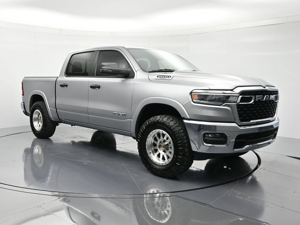 Used 2025 RAM 1500 Big Horn image 3