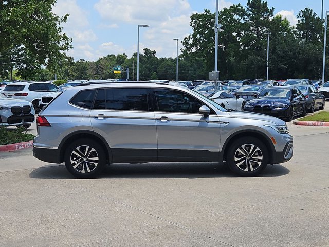 Used 2023 Volkswagen Tiguan S FWD image 4