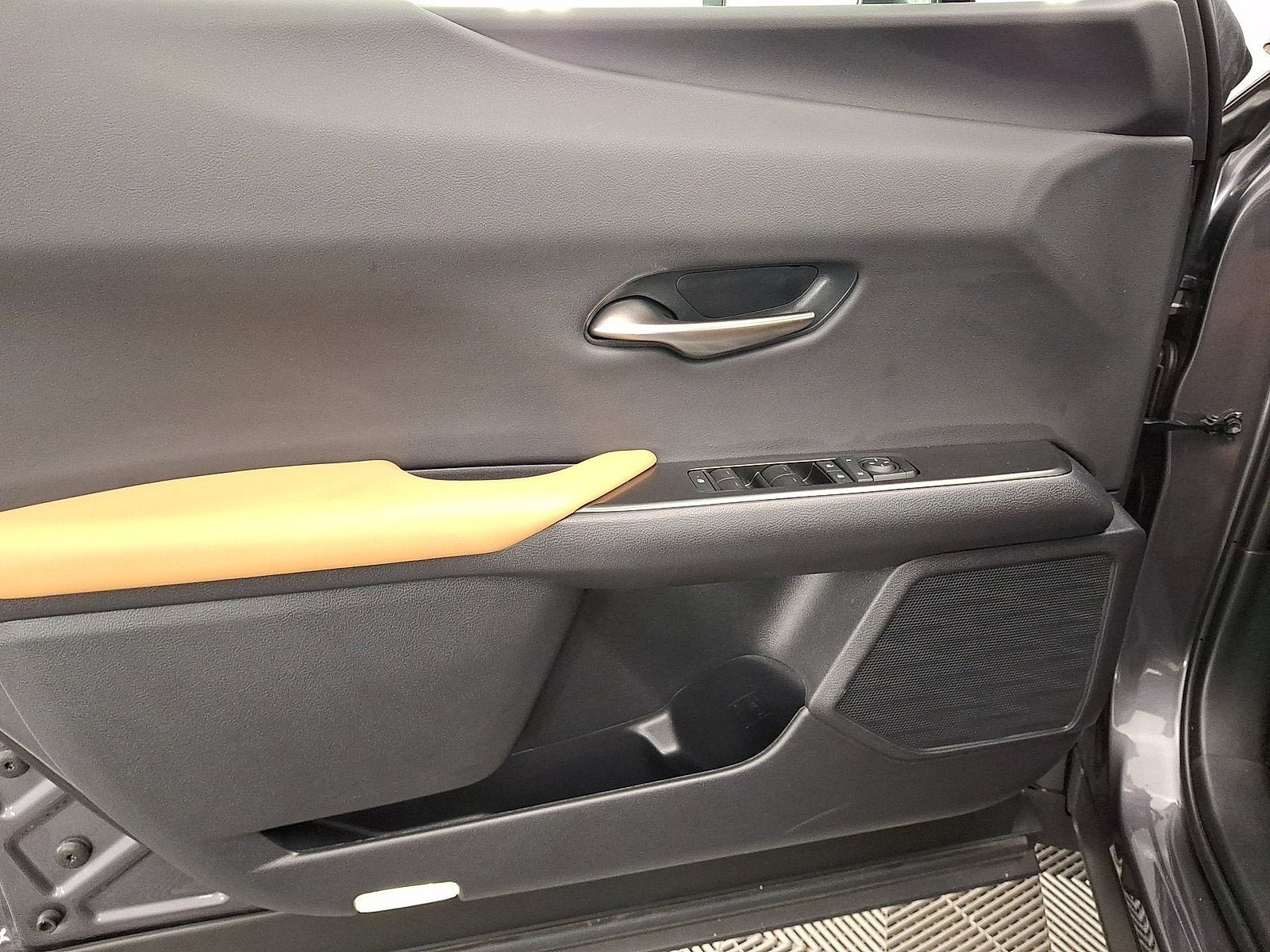 Used 2025 Lexus UX 300h AWD w/ Cold Area Package image 2