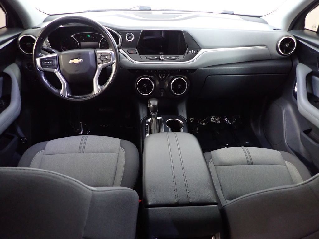 Used 2019 Chevrolet Blazer LT image 34