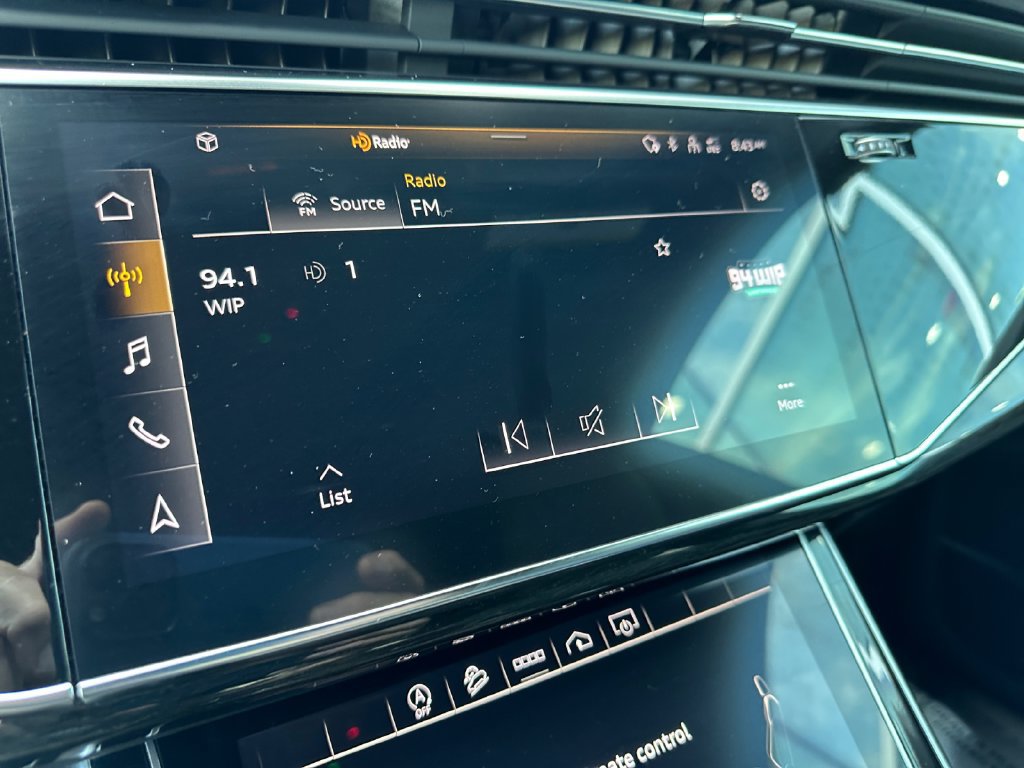Certified 2023 Audi Q8 Premium Plus w/ Premium Plus Package AWD/4WD image 30