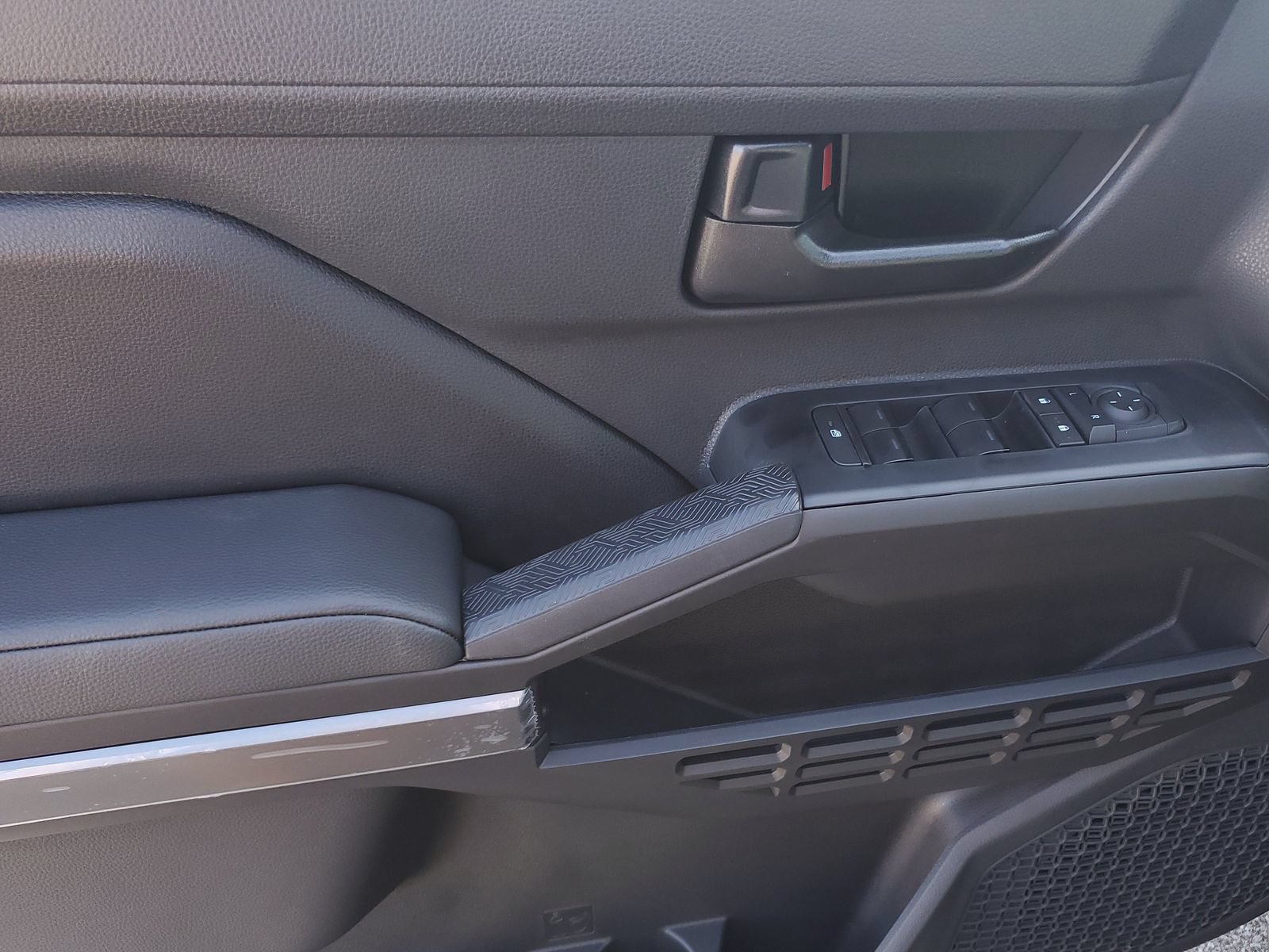 New 2026 Toyota Tacoma SR5 AWD/4WD image 19