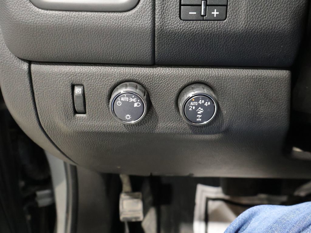 Used 2022 Chevrolet Colorado ZR2 AWD/4WD image 30