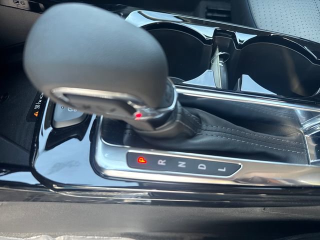 New 2026 Chevrolet Trax LT w/ Sunroof Package FWD image 26