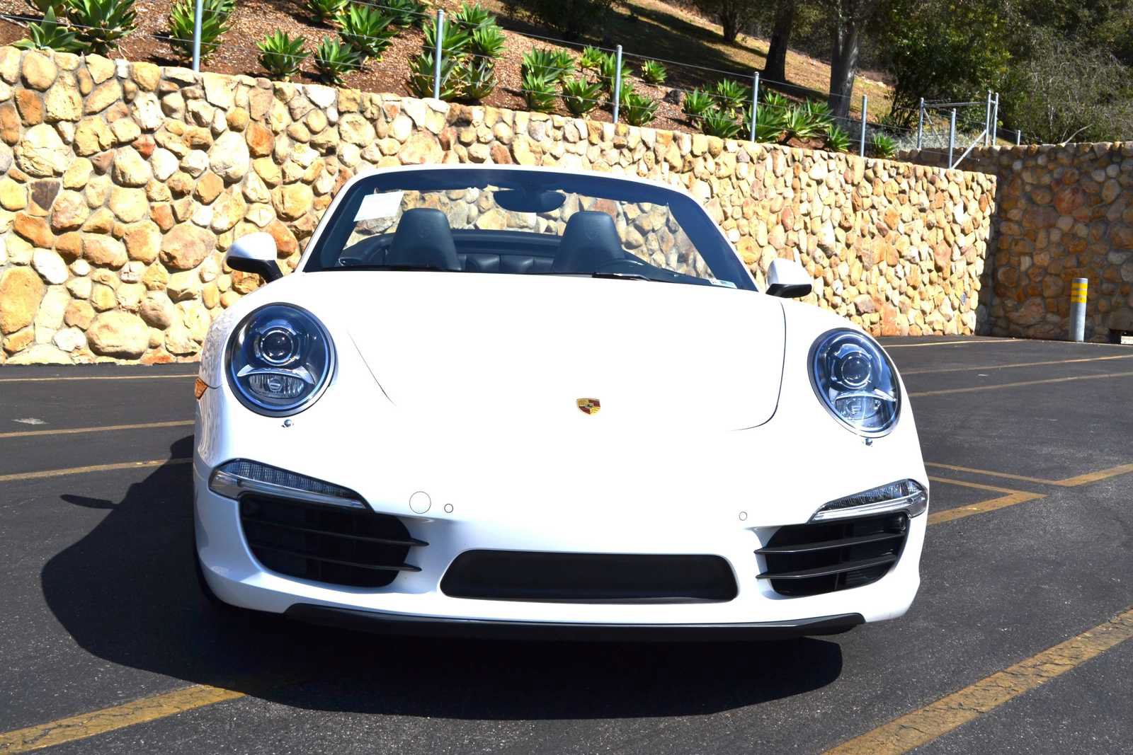 Used 2012 Porsche 911 Carrera RWD image 9