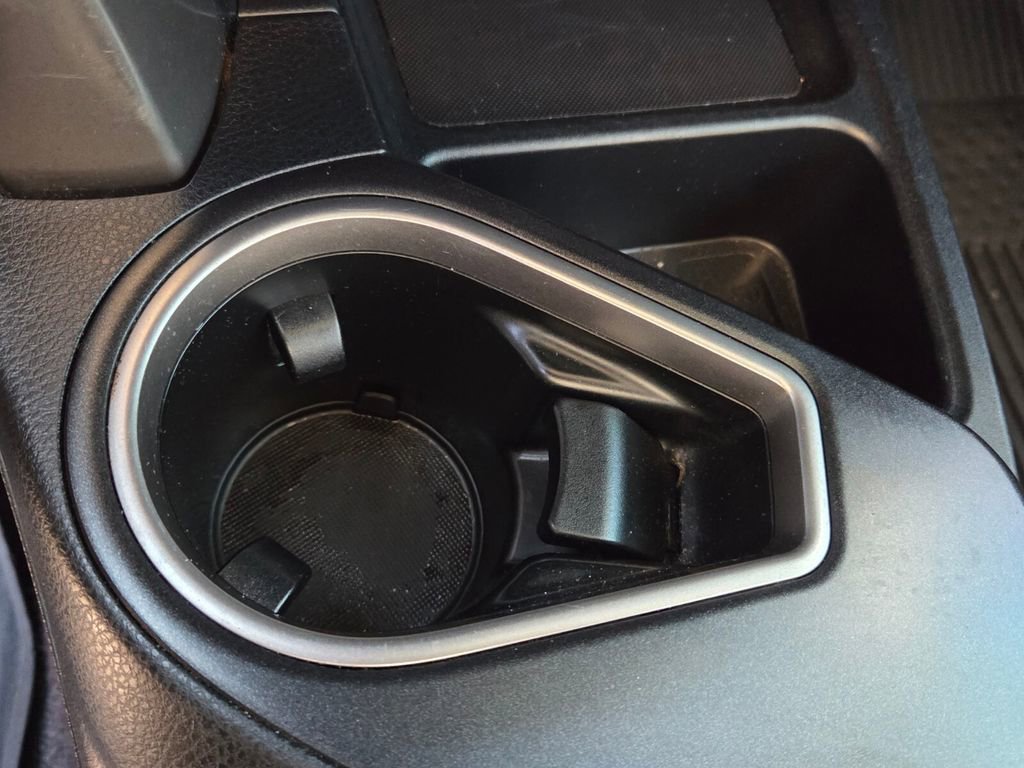 Used 2017 Toyota RAV4 LE image 22