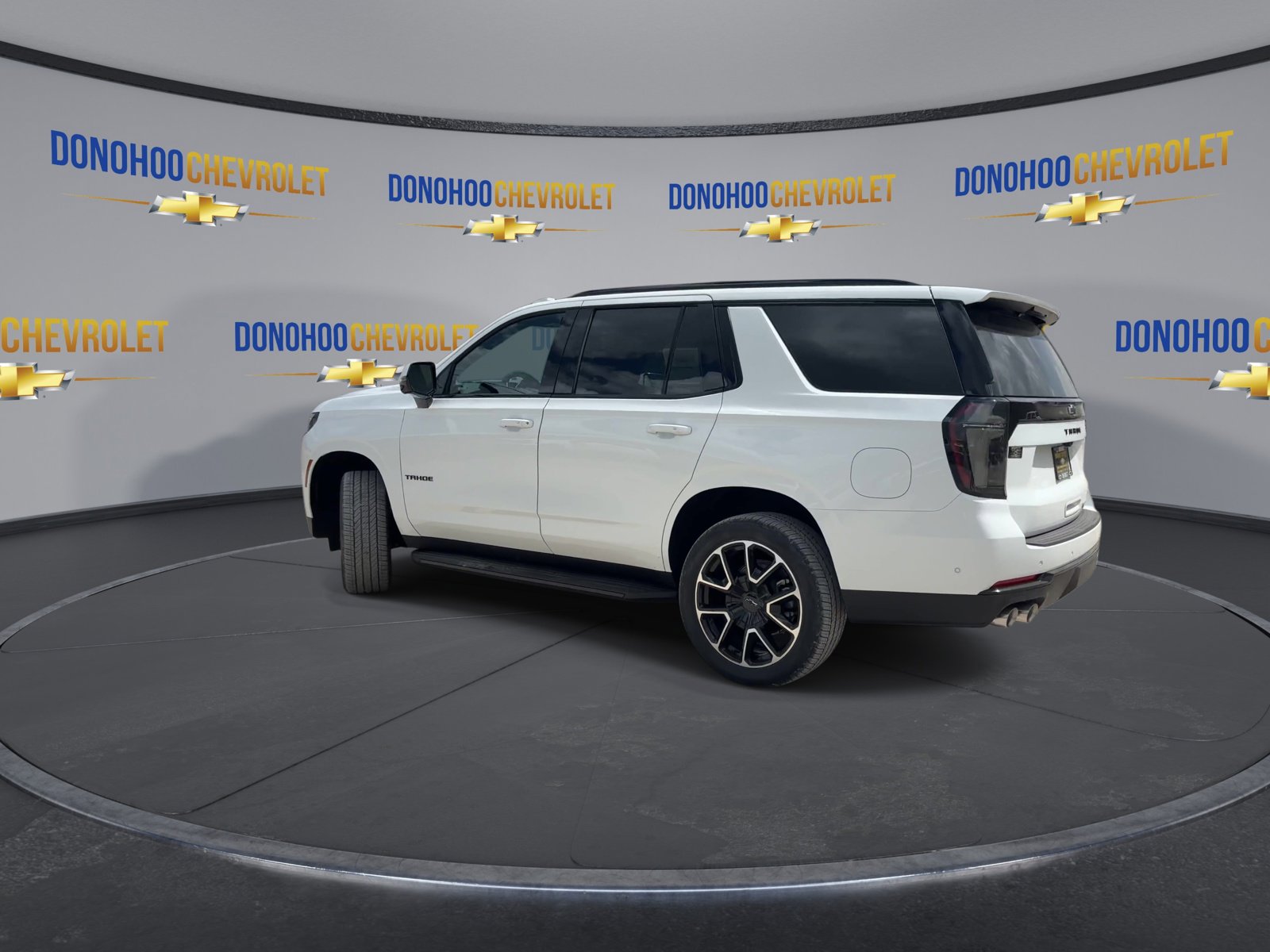 New 2026 Chevrolet Tahoe RST image 9