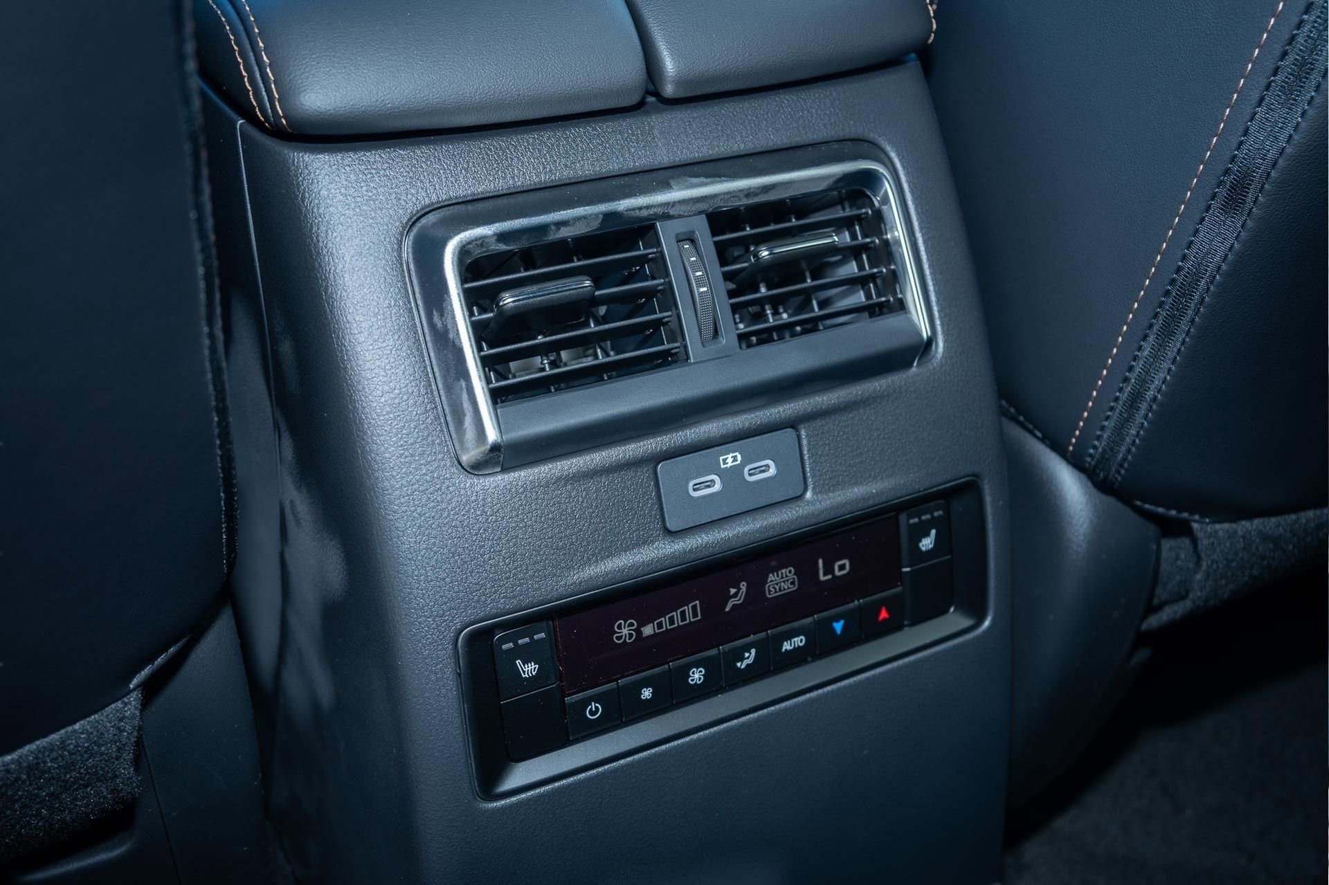 New 2026 MAZDA CX-90 Plug-In Hybrid w/ Premium Plus image 33