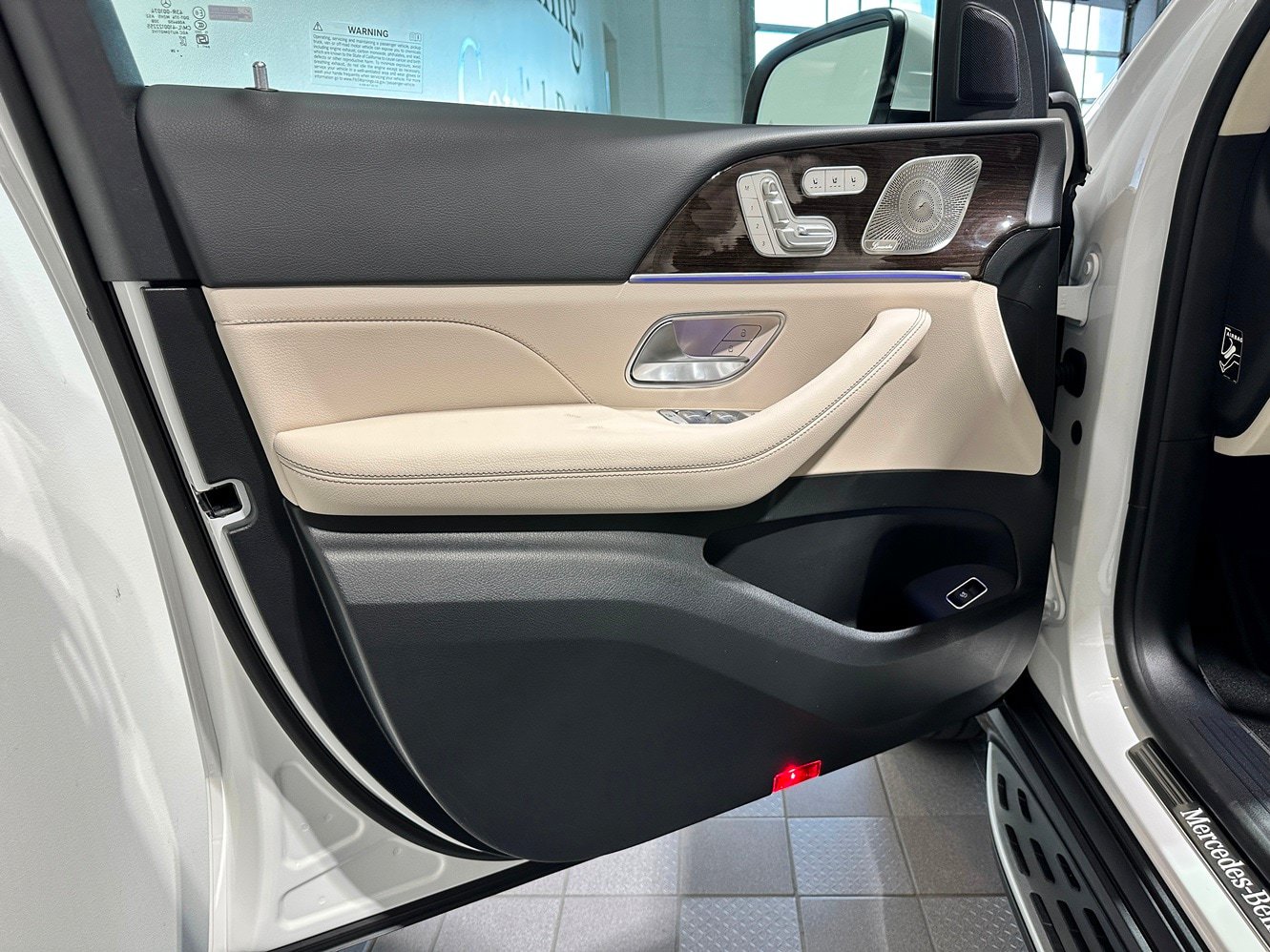 New 2026 Mercedes-Benz GLS 450 4MATIC image 8