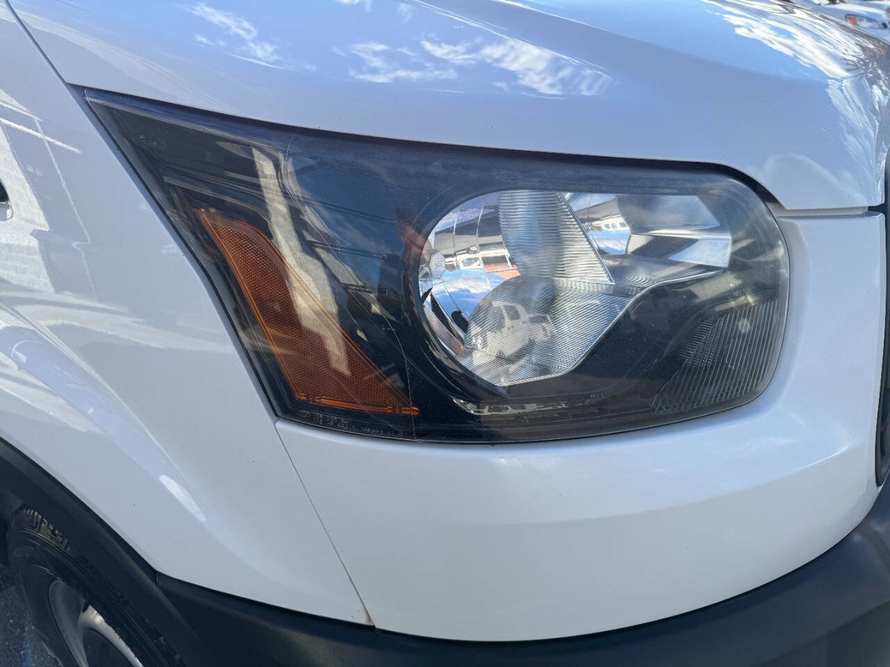 Used 2018 Ford Transit 250 130 Low Roof image 39