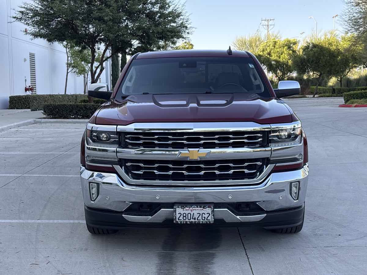 Used 2017 Chevrolet Silverado 1500 LTZ w/ LTZ Plus Package RWD image 8