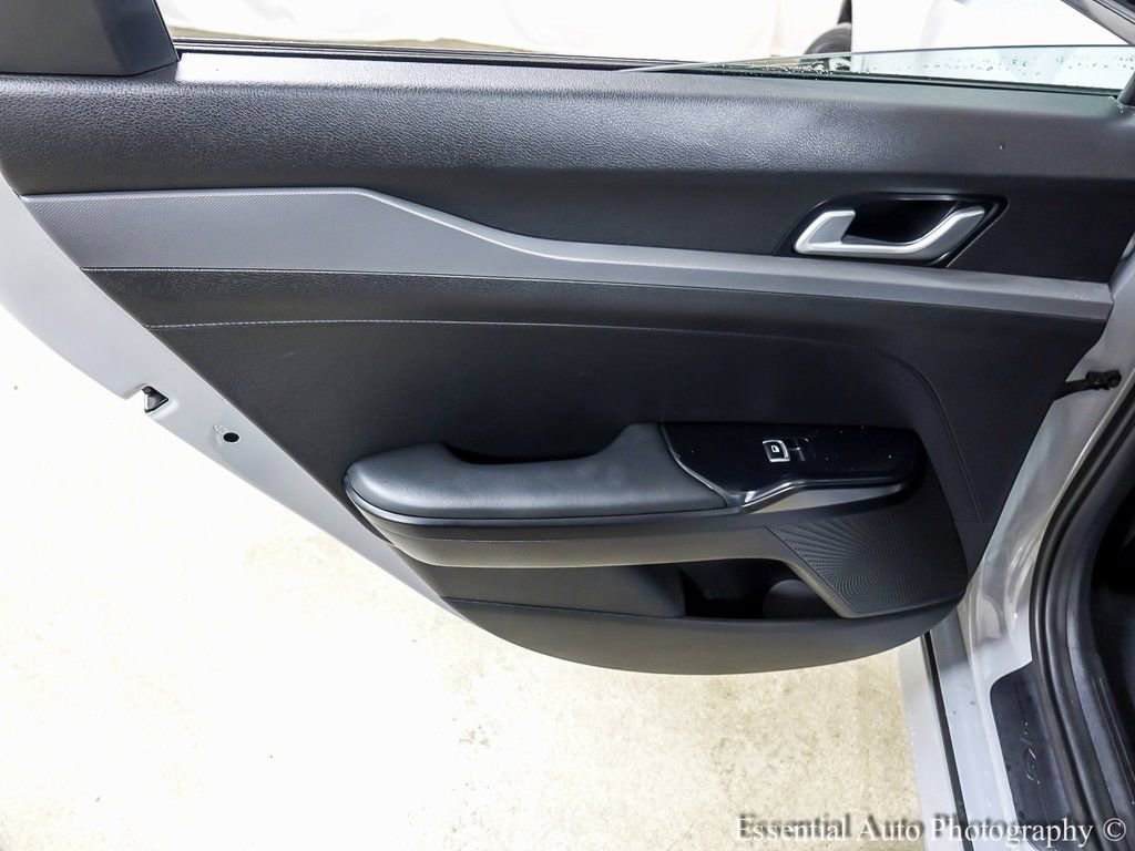 Used 2022 Kia K5 GT-Line AWD/4WD image 19