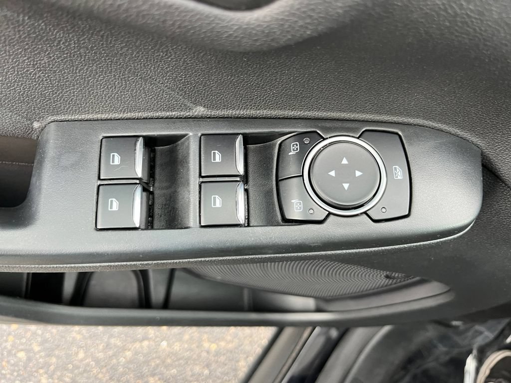 Used 2023 Ford Escape Active AWD/4WD image 18