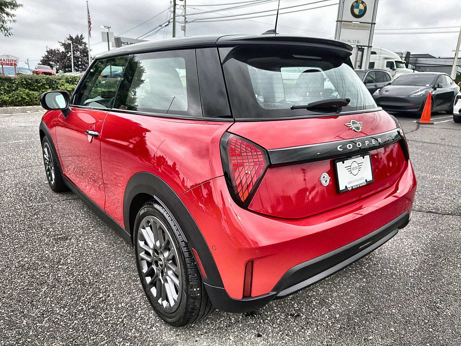 Used 2025 MINI Cooper S FWD image 12