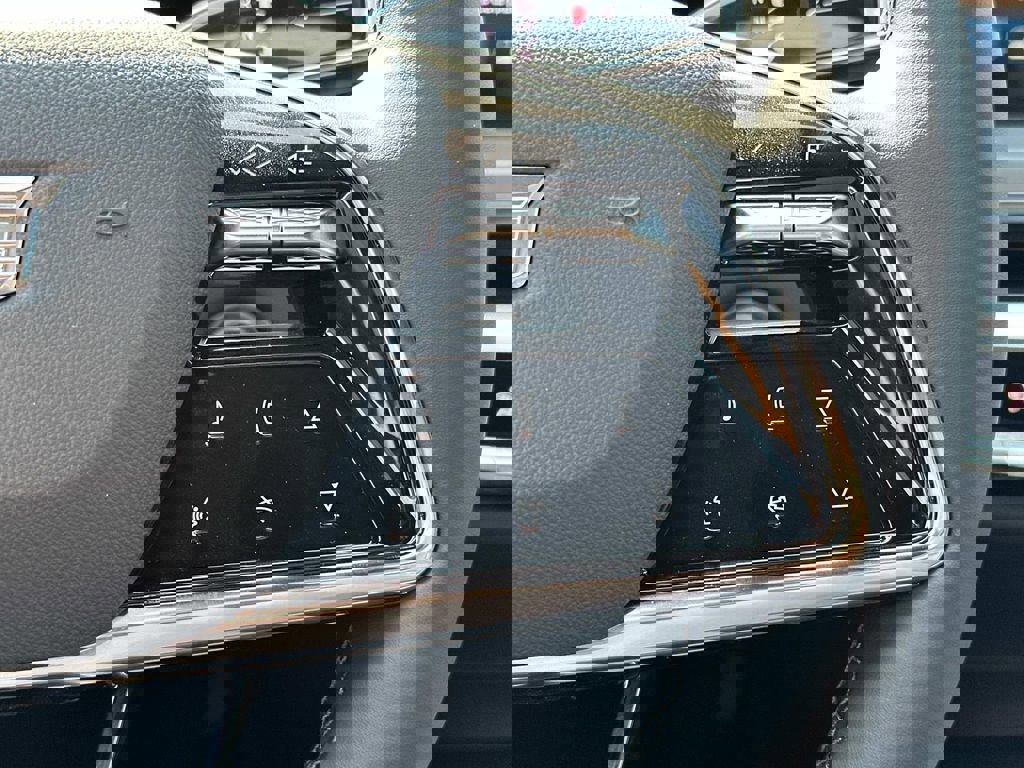 New 2025 Cadillac Lyriq Sport image 14