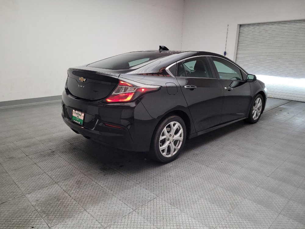 Used 2017 Chevrolet Volt Premier w/ Driver Confidence II Package FWD image 9
