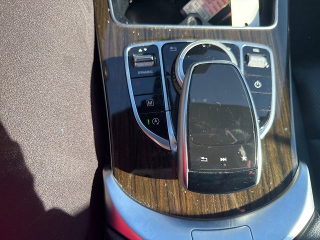 Used 2018 Mercedes-Benz GLC 300 4MATIC image 24