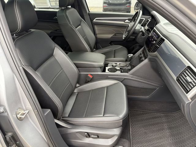 Used 2022 Volkswagen Atlas Cross Sport SEL image 27