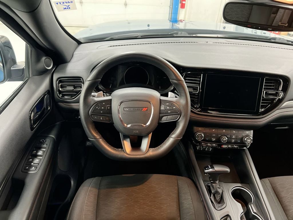 Used 2025 Dodge Durango GT image 11