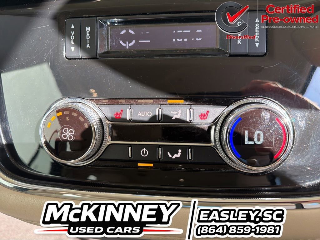 Used 2020 Lincoln Navigator 2WD image 33