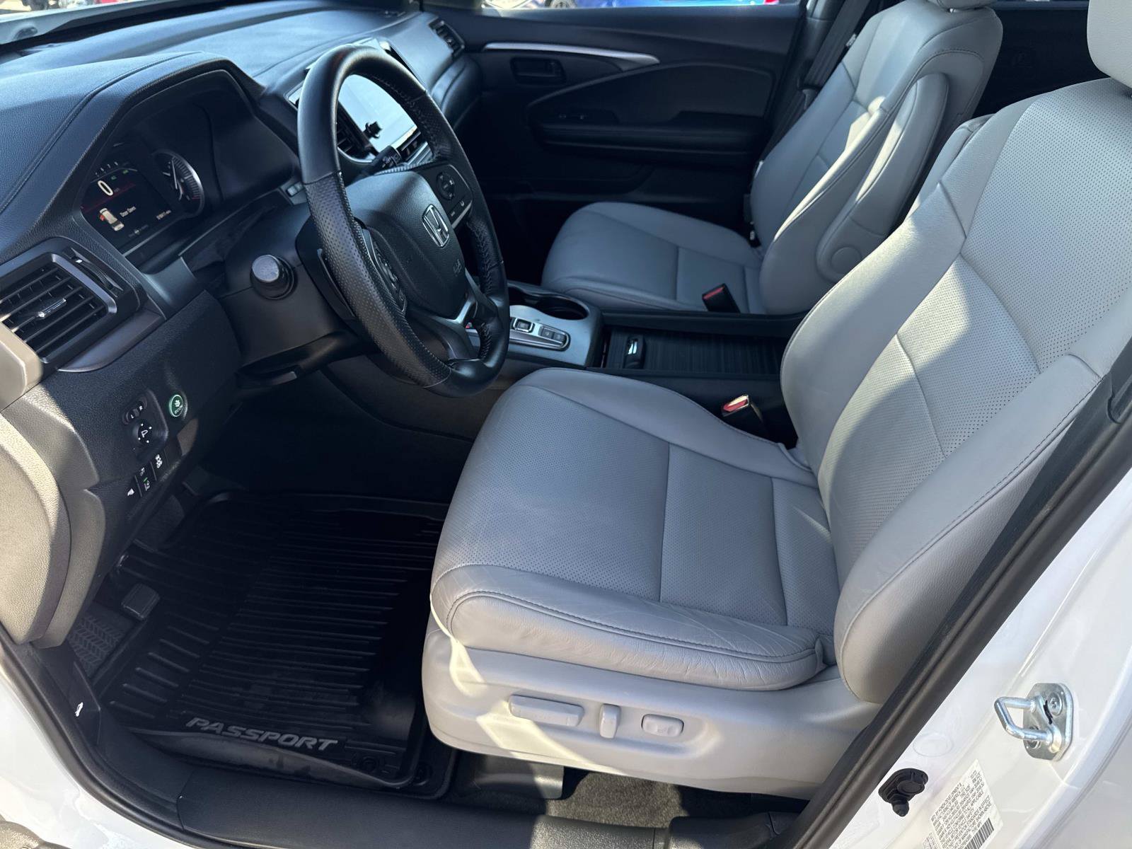 Used 2023 Honda Passport EX-L image 22