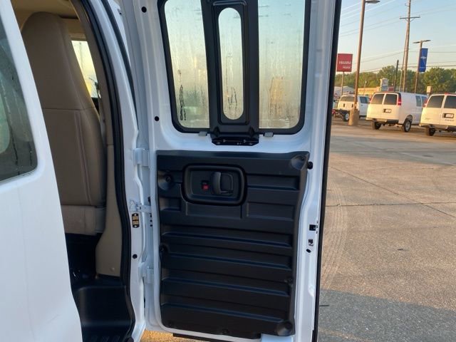 New 2026 Chevrolet Express 2500 RWD image 24
