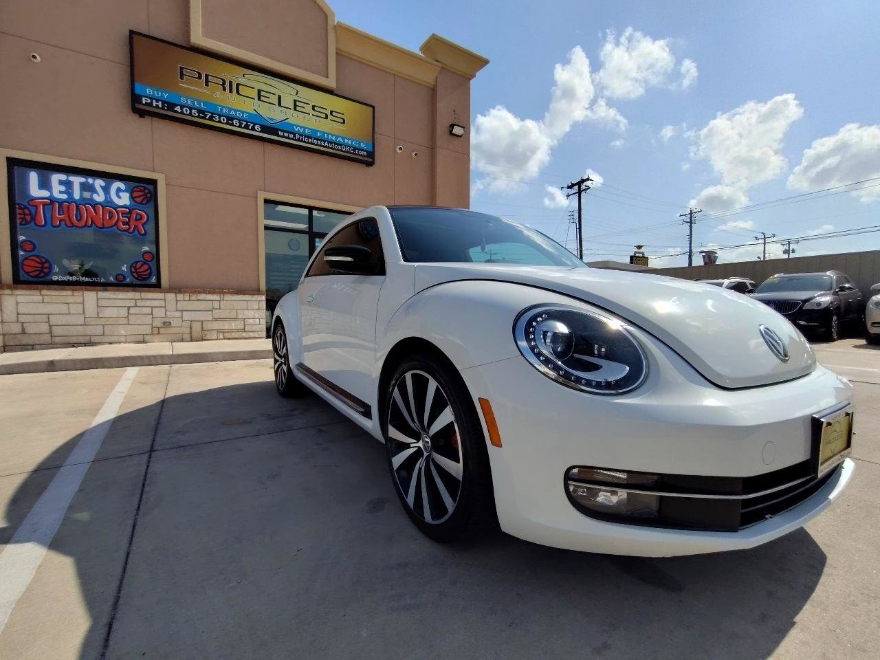 Used 2013 Volkswagen Beetle 2.0T FWD image 2