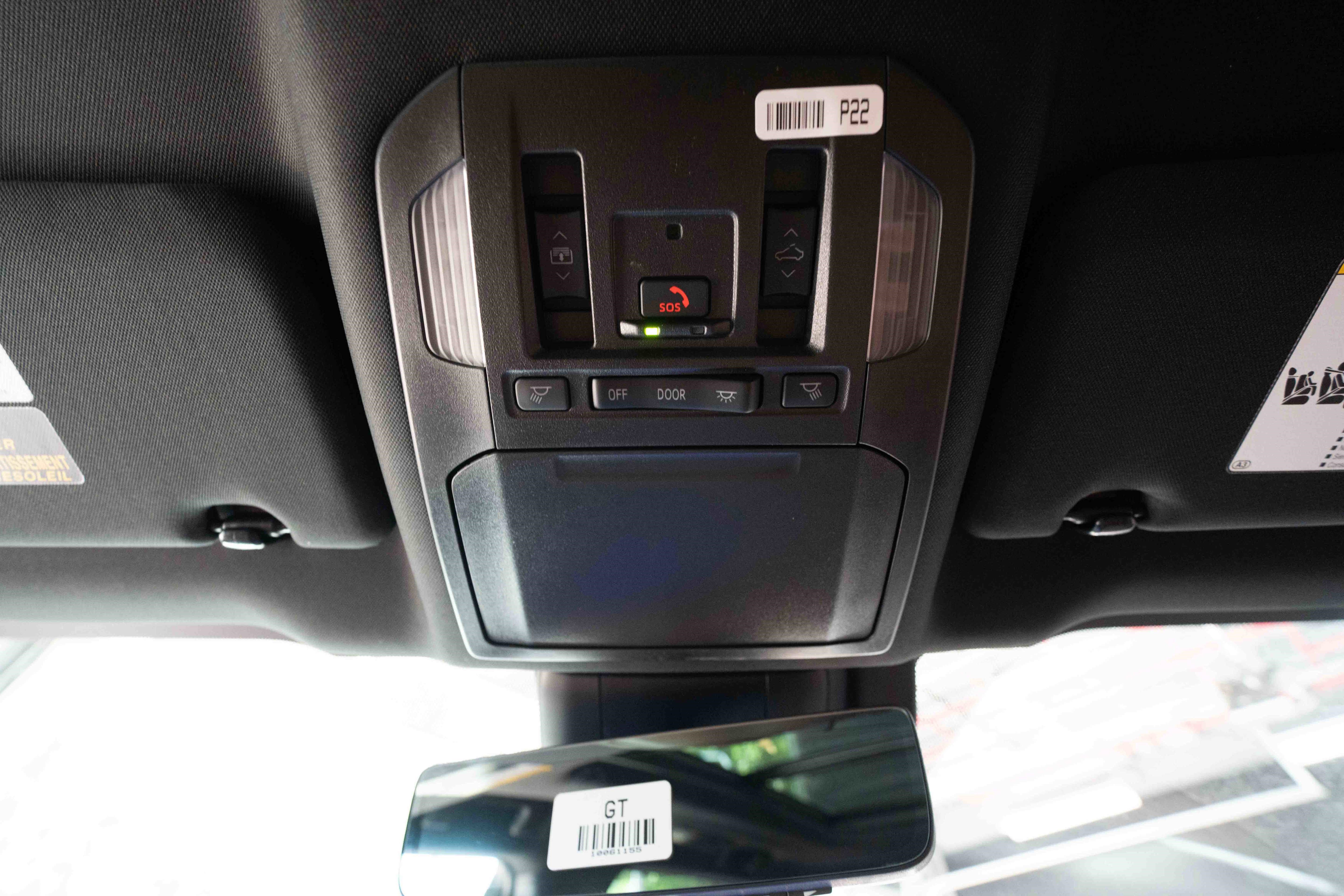 New 2026 Toyota Highlander Platinum image 18