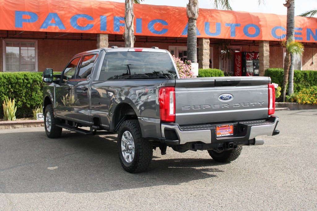 Used 2023 Ford F250 XLT image 6
