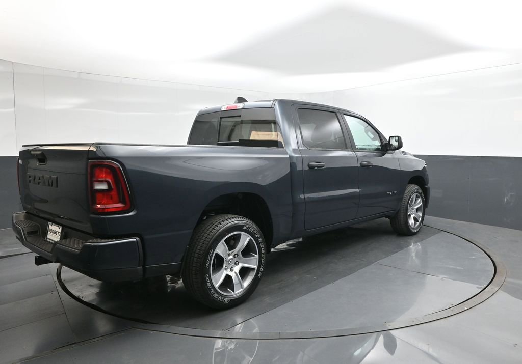New 2026 RAM 1500 Express image 11