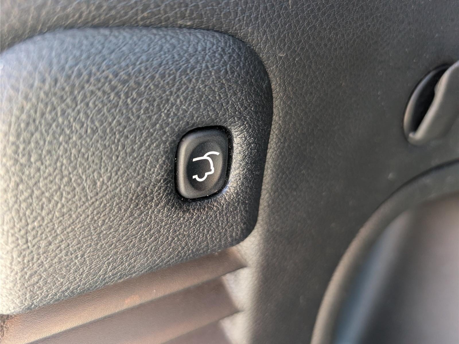 Used 2021 Jeep Grand Cherokee Limited AWD/4WD image 14
