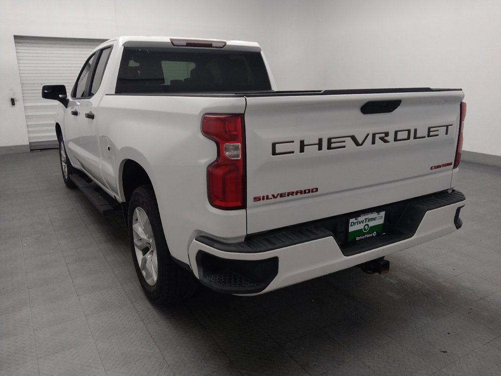 Used 2020 Chevrolet Silverado 1500 Custom w/ Custom Value Package RWD image 5