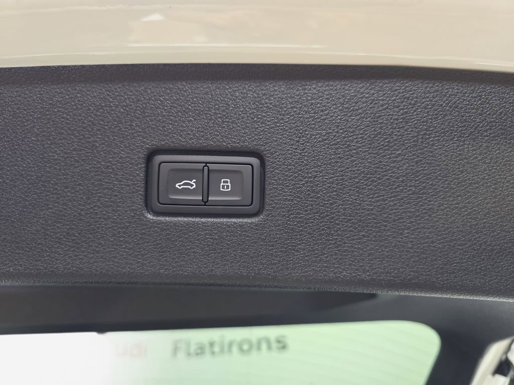 New 2026 Audi Q8 Premium Plus AWD/4WD image 13