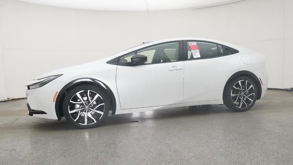 New 2026 Toyota Prius Plug-In Hybrid image 8