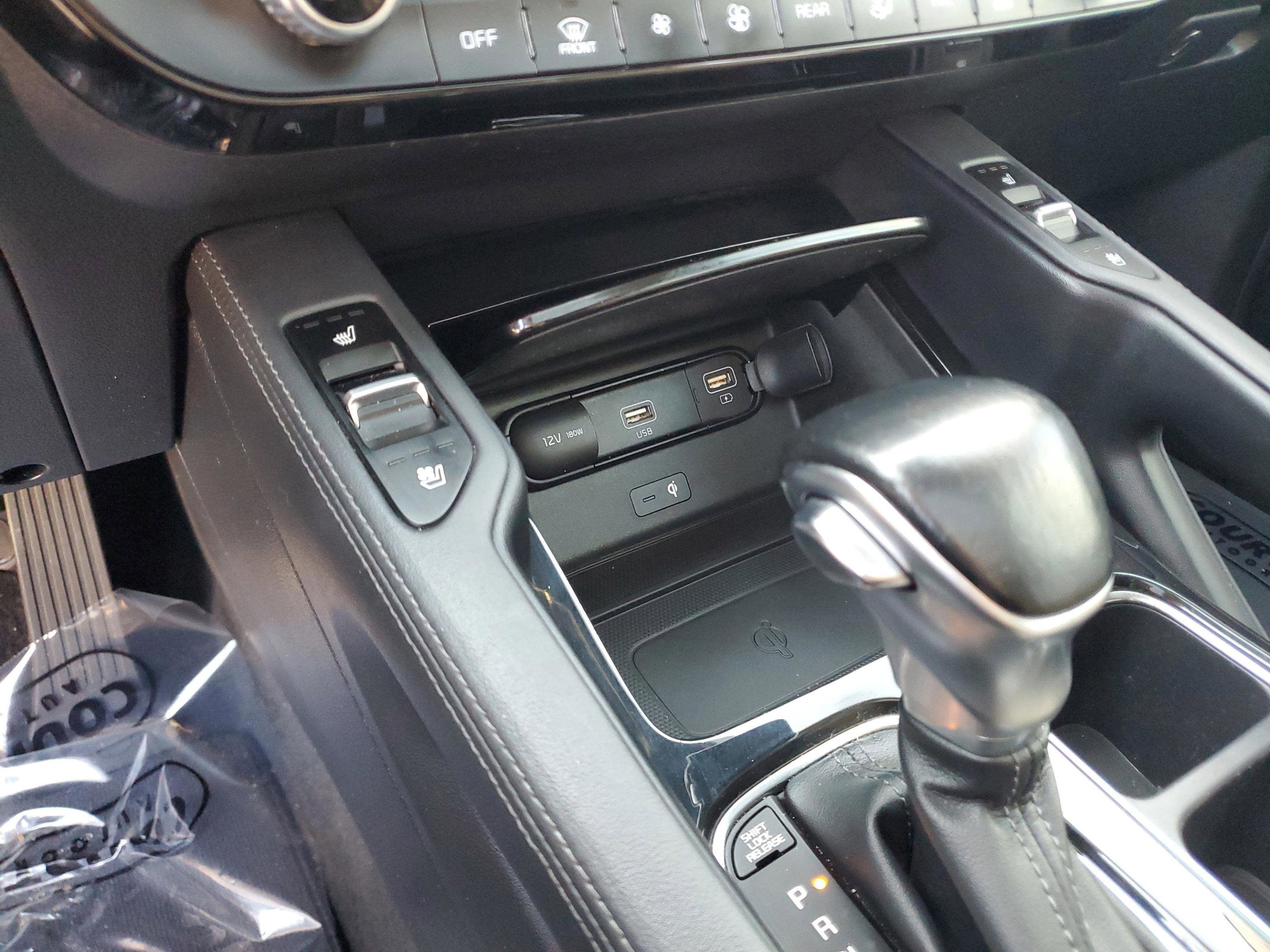 Used 2020 Kia Telluride EX w/ EX Premium Package image 21