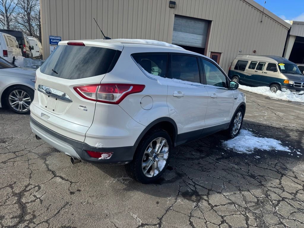 Used 2013 Ford Escape SEL image 2