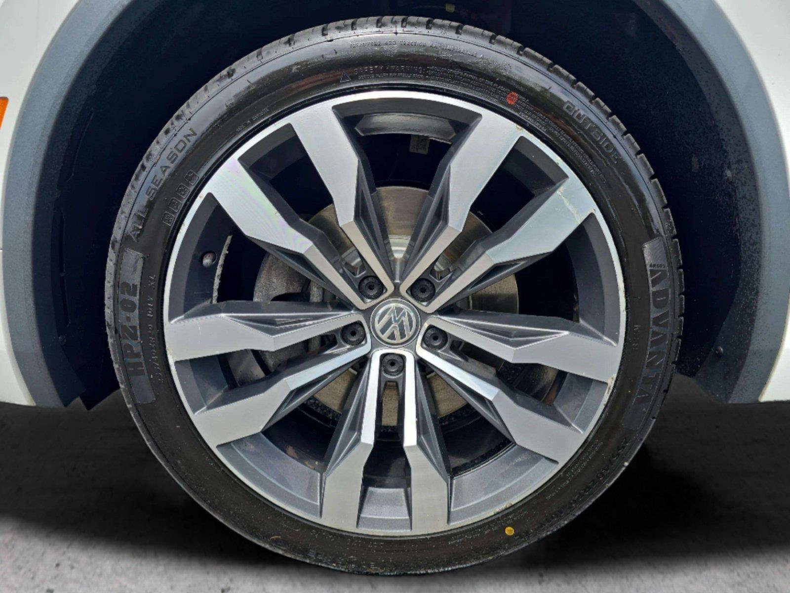 Used 2020 Volkswagen Tiguan SEL Premium R-Line w/ 3rd Row Seat Package AWD/4WD image 11