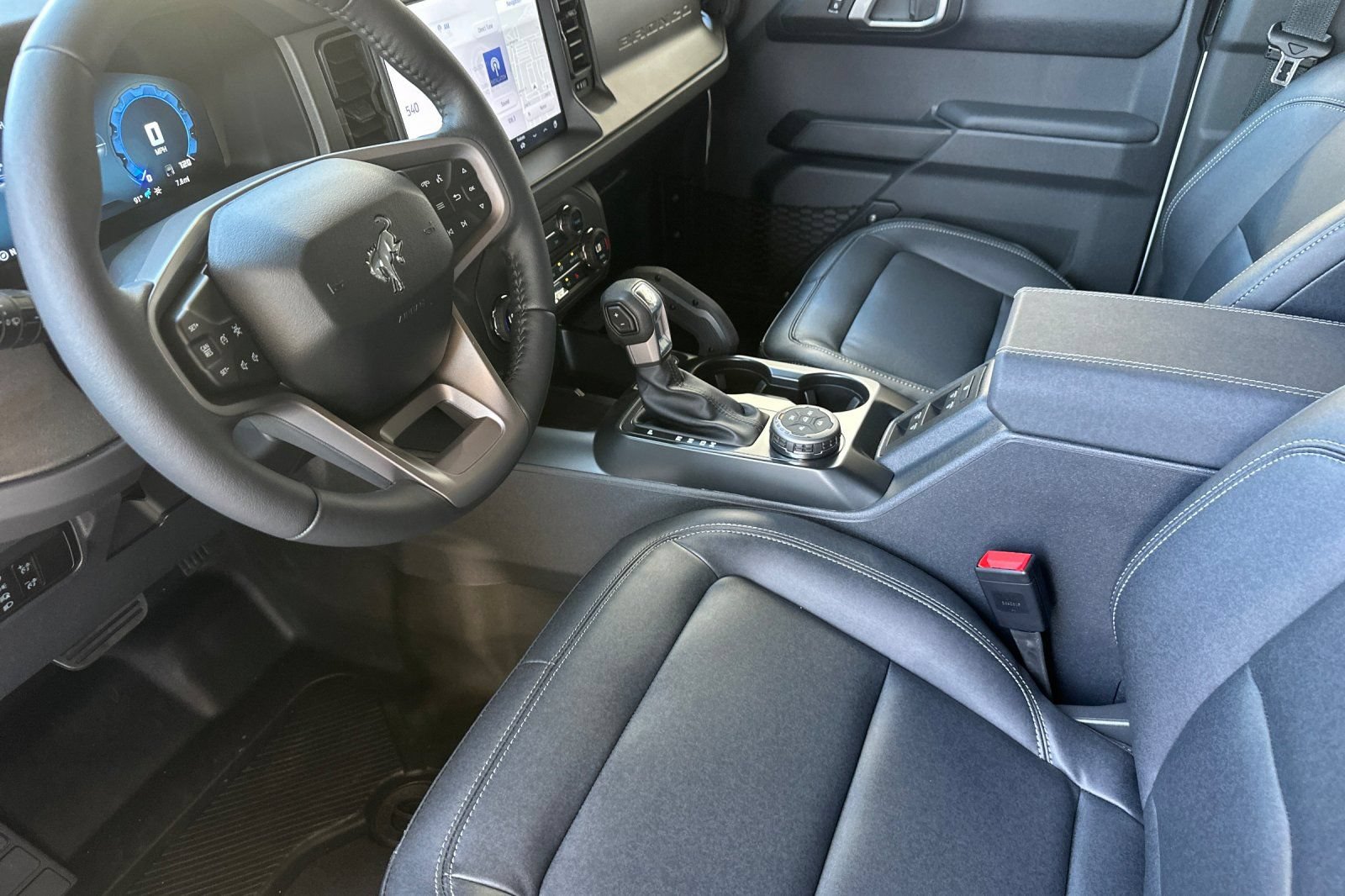 New 2026 Ford Bronco Badlands AWD/4WD image 10