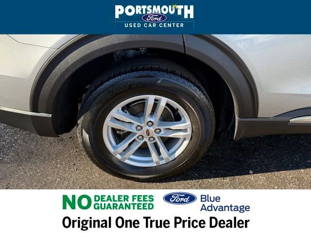 Used 2022 Ford Explorer XLT w/ Equipment Group 202A image 34