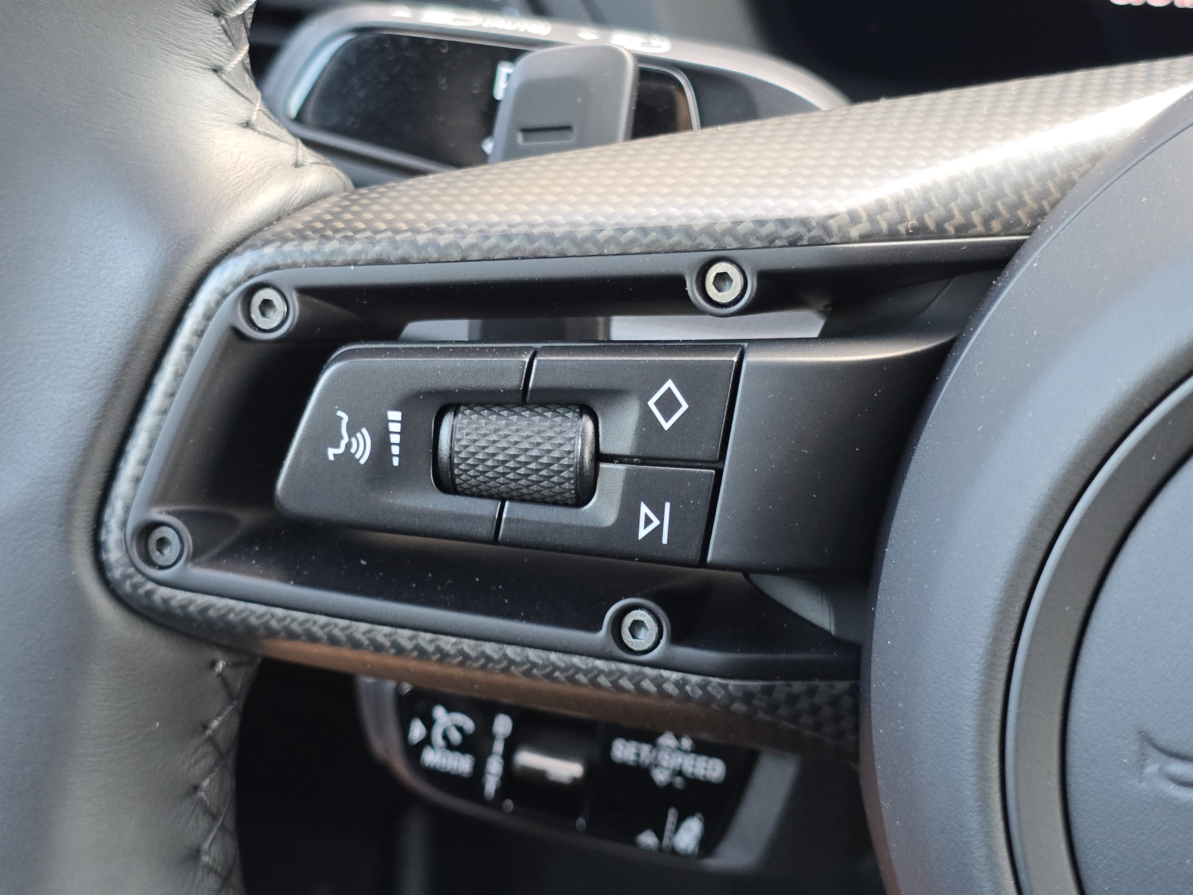 Certified 2025 Porsche 911 Carrera 4 GTS image 28